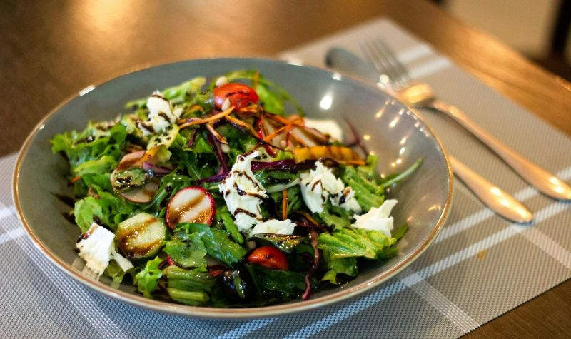 let og lækker frokostsalat